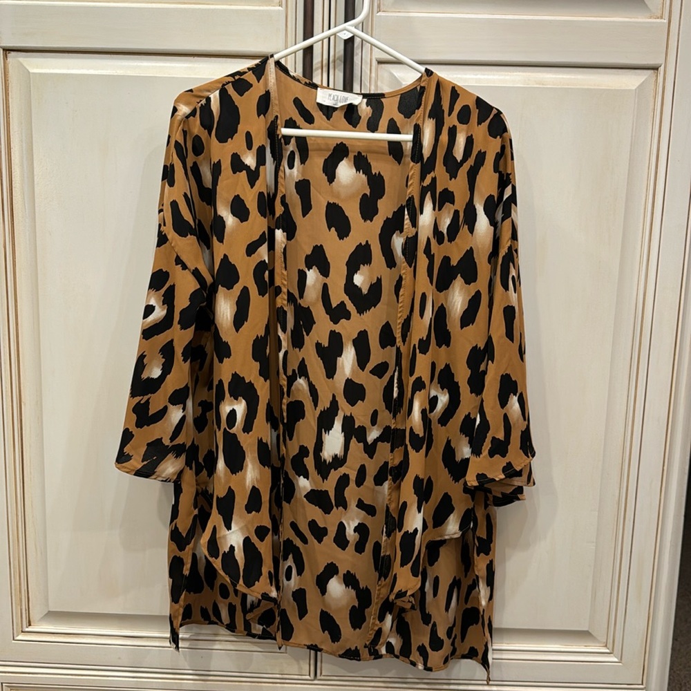 Leopard kimono